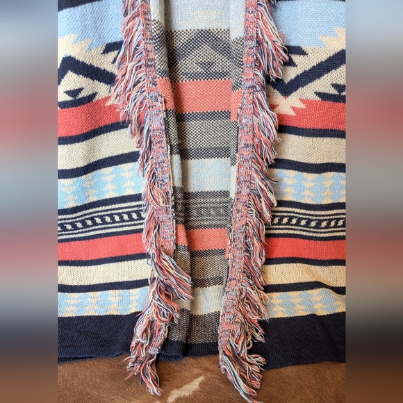 Margeaux & Ellie Aztec Fringed Cardigan Sweater - Picture 3 of 16